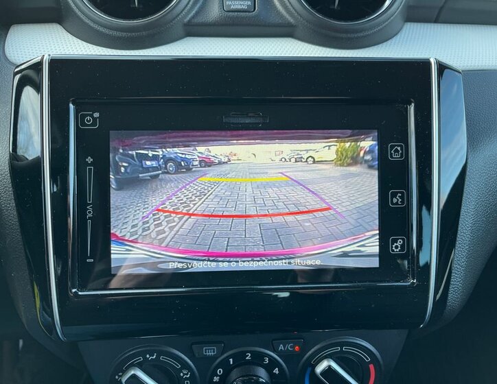 Suzuki Swift Hatchback 1,2 l 61 kw