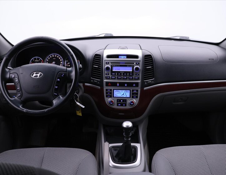 Hyundai Santa Fe SUV / Terénní 2,2 l 114 kw