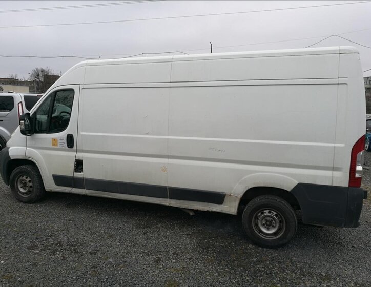 Peugeot Boxer Skříň 2,2 l 110 kw