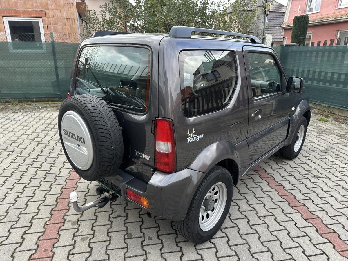 Suzuki Jimny SUV 1,3 l 63 kw