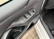 Toyota Yaris Hatchback 1,5 l 68 kw