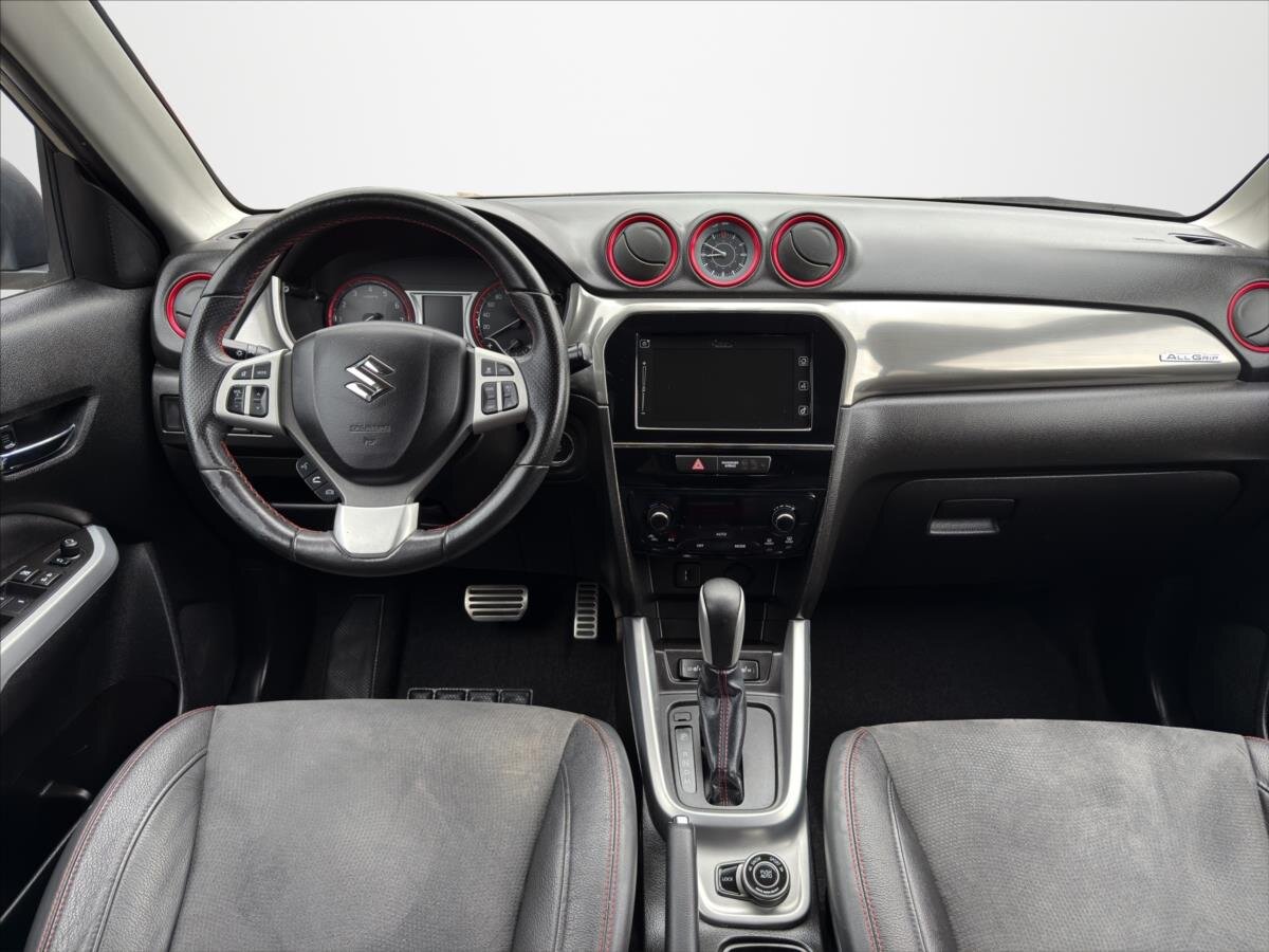 Suzuki Vitara SUV / Terénní 1,4 l 103 kw