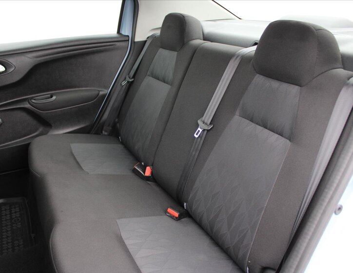 Citroën C-Elysée Sedan 1,6 l 73 kw