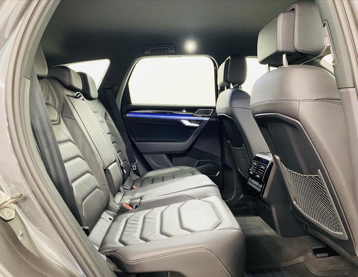 Volkswagen Touareg Kombi 3,0 l 210 kw