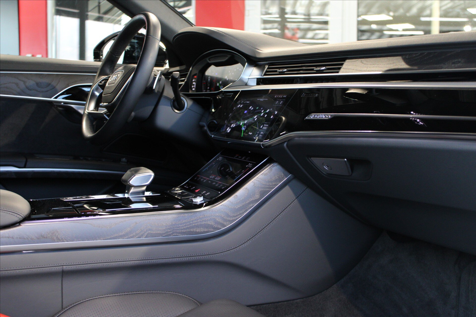 Audi A8 Ostatní 3,0 l 210 kw