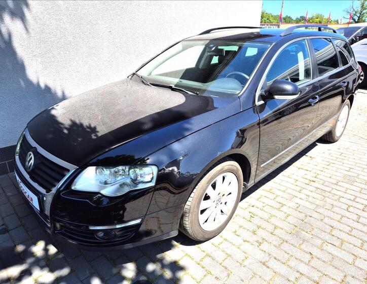 Volkswagen Passat 1
