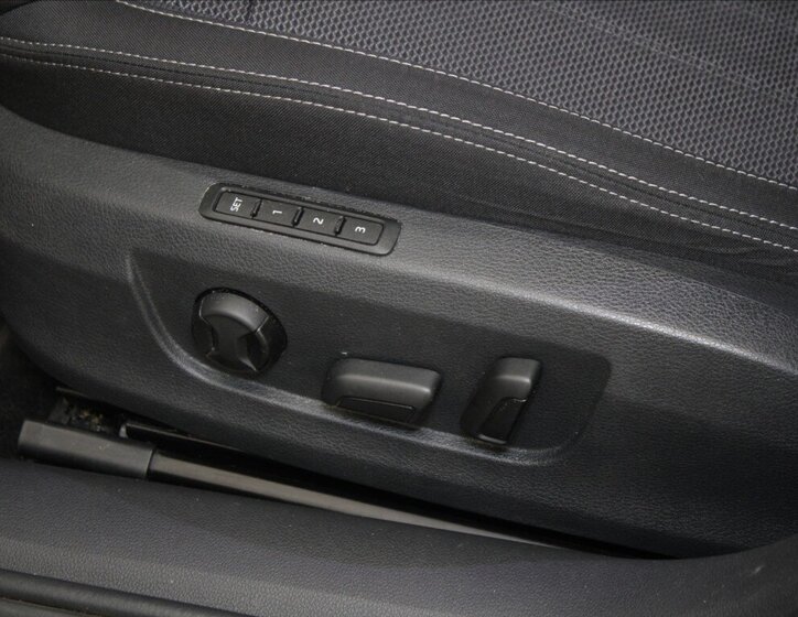 Škoda Superb Kombi 2,0 l 147 kw