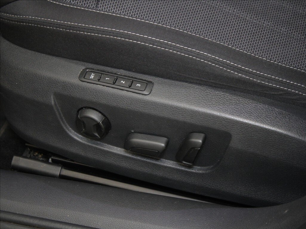 Škoda Superb Kombi 2,0 l 147 kw