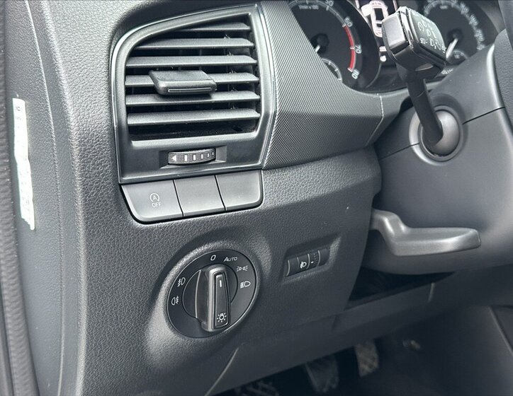 Škoda Fabia Hatchback 999,0 70 kw