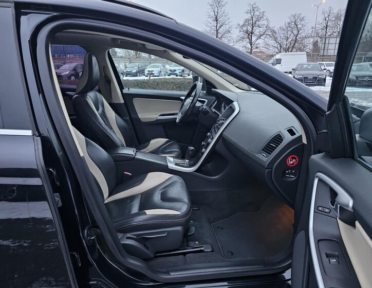 Volvo XC60 SUV 3,0 l 224 kw