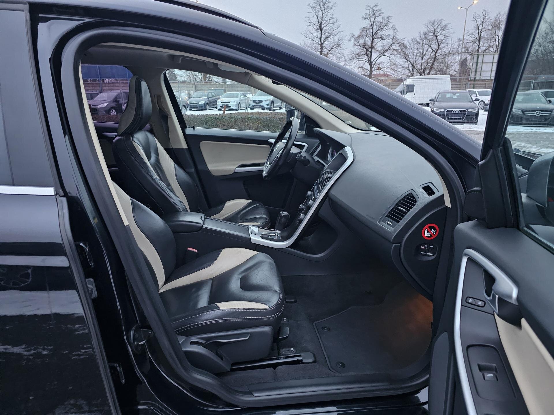 Volvo XC60 SUV 3,0 l 224 kw