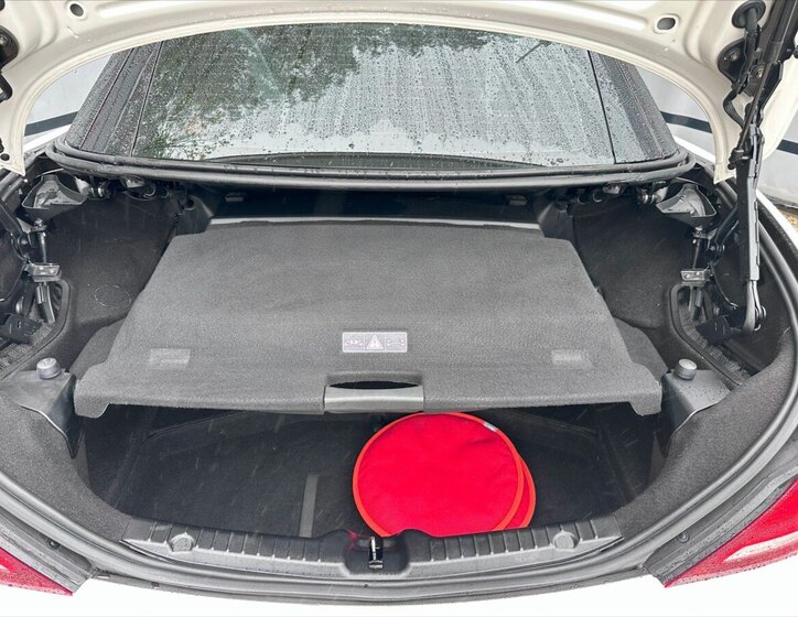 Mercedes-Benz SLC Kabriolet 3,0 l 270 kw