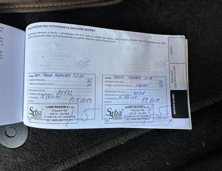 Jeep Grand Cherokee 40