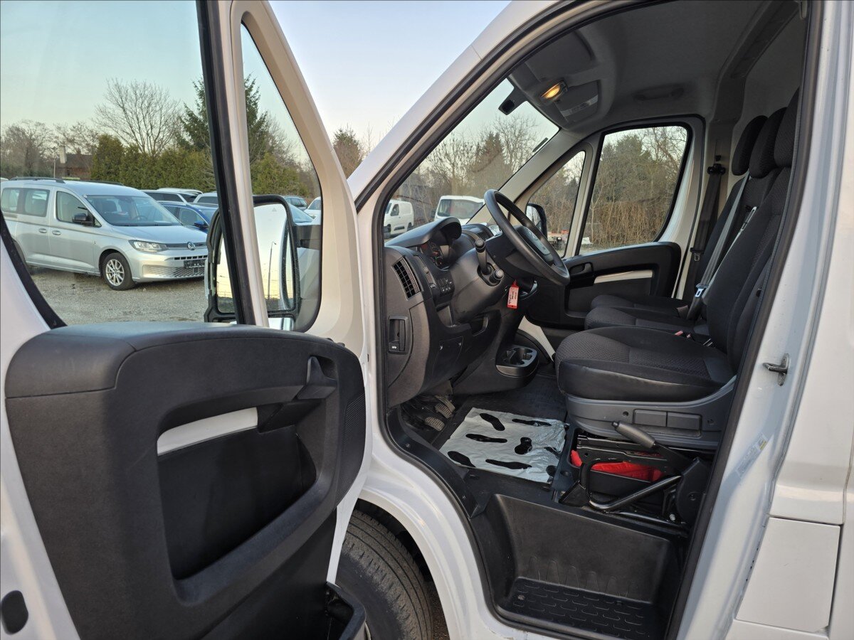 Citroën Jumper Skříň 2,2 l 88 kw