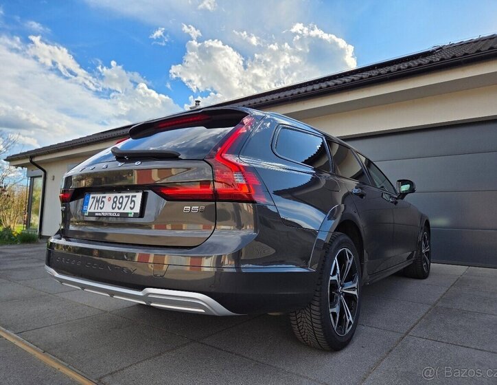 Volvo V90 Kombi 0,0 173 kw