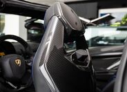 Lamborghini Aventador 8