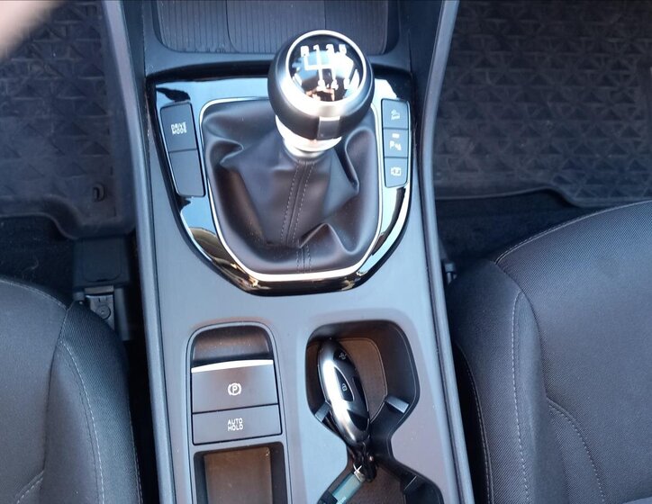 Hyundai Tucson SUV 1,6 l 117 kw