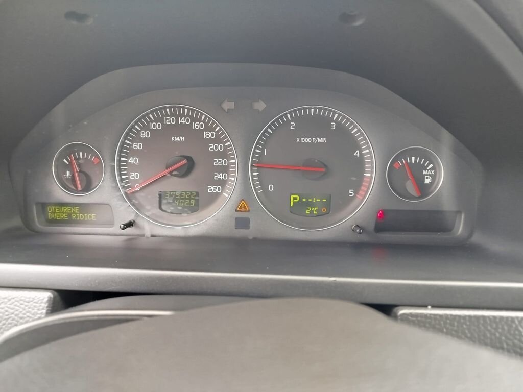 Volvo XC90 SUV / Terénní 2,4 l 136 kw