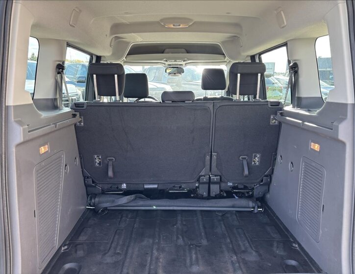 Ford Transit Connect 12