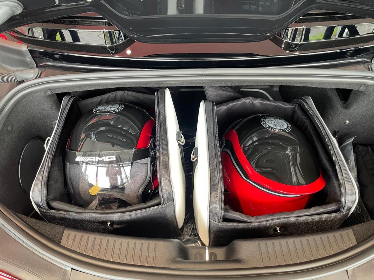 Mercedes-Benz SL Ostatní 4,0 l 430 kw