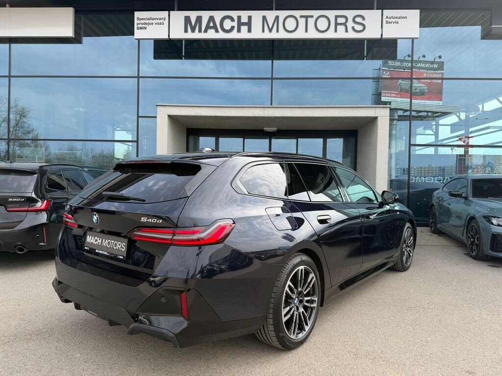 BMW Řada 5 Kombi 3,0 l 210 kw