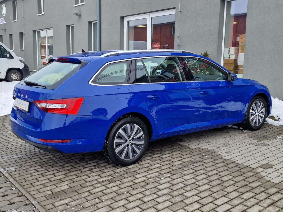 Škoda Superb Kombi 1,5 l 110 kw