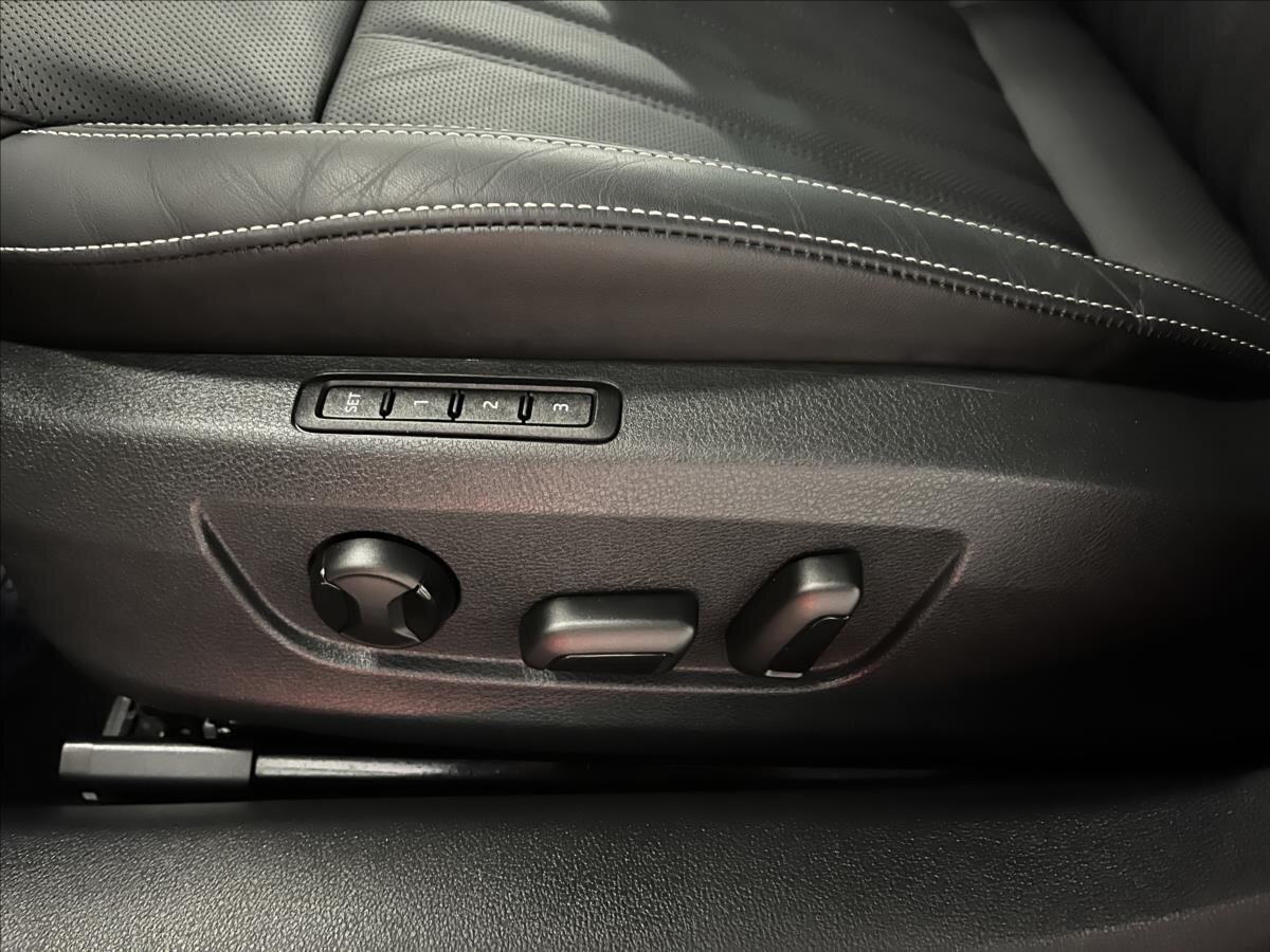 Škoda Superb Liftback 2,0 l 206 kw