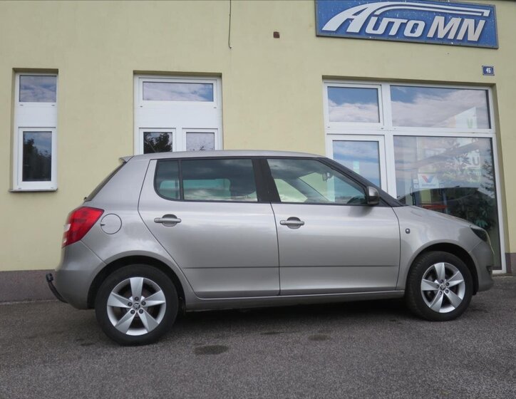 Škoda Fabia Hatchback 1,2 l 63 kw