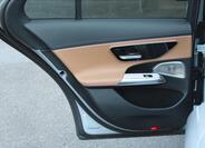 Mercedes-Benz Třídy E 38