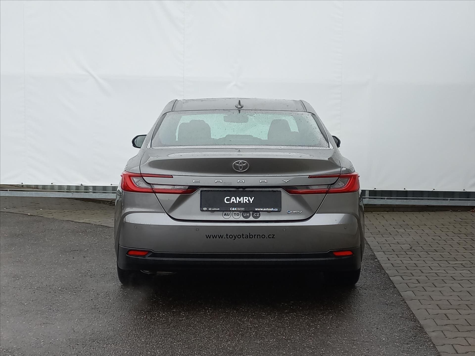 Toyota Camry Sedan / Limuzína 2,5 l 137 kw