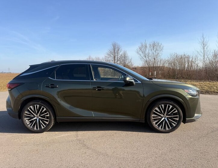 Lexus RX 450 SUV 2,5 l 136 kw
