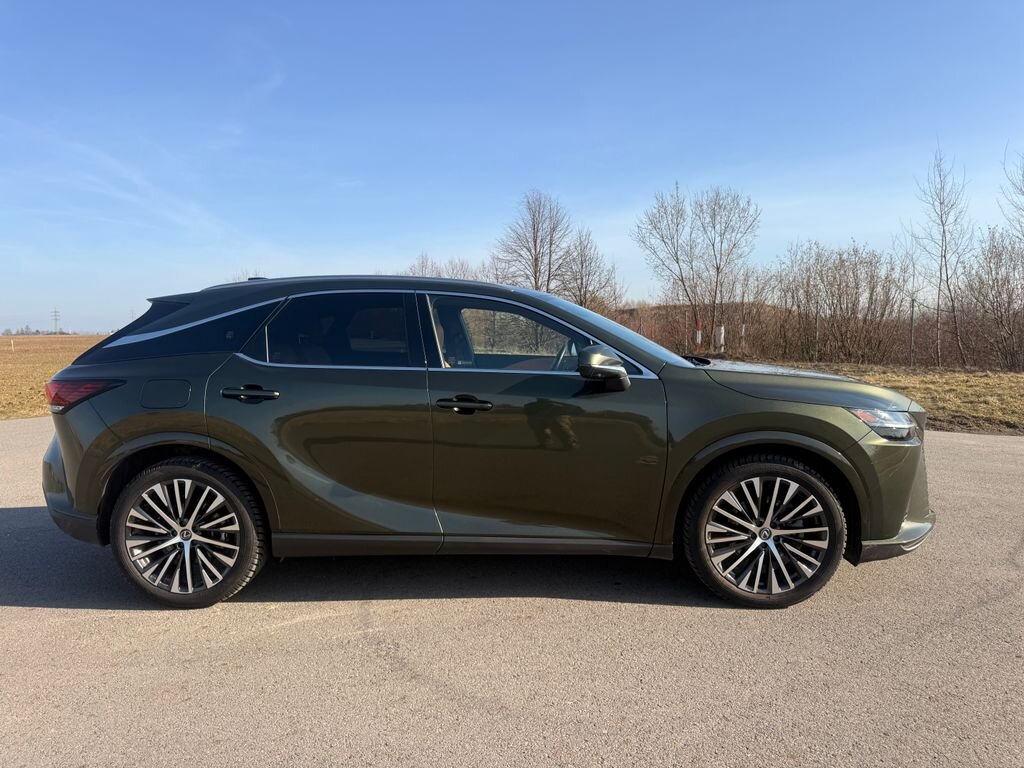 Lexus RX 450 SUV 2,5 l 136 kw