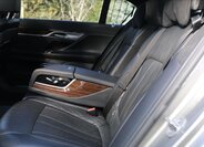 BMW Řada 7 Sedan / Limuzína 3,0 l 294 kw