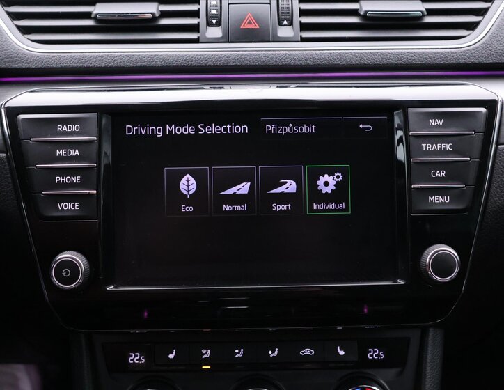 Škoda Superb Liftback 2,0 l 110 kw