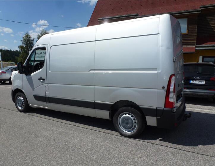 Opel Movano 12