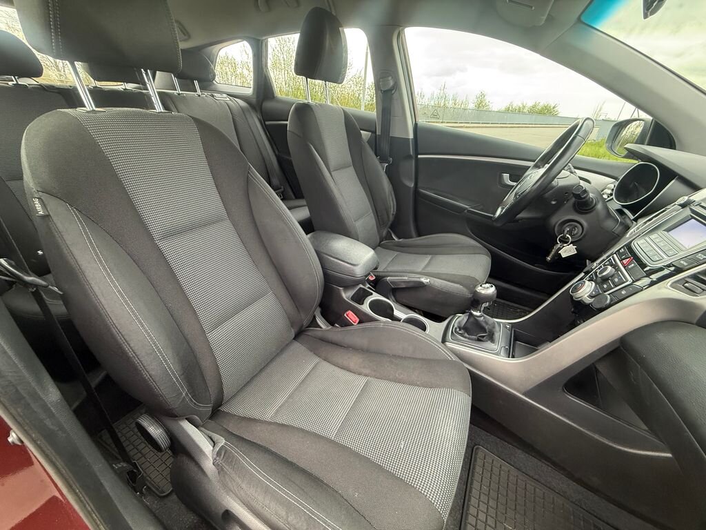 Hyundai i30 Kombi 1,6 l 81 kw