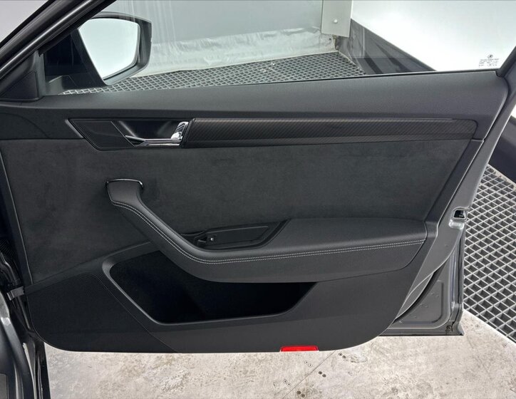 Škoda Superb Kombi 2,0 l 140 kw