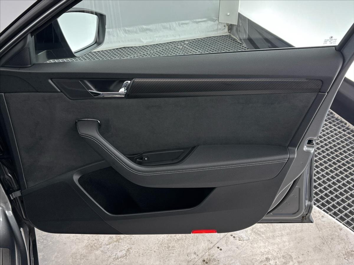 Škoda Superb Kombi 2,0 l 140 kw