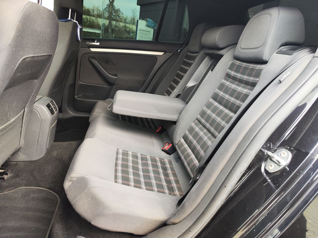 Volkswagen Golf Hatchback 2,0 l 147 kw