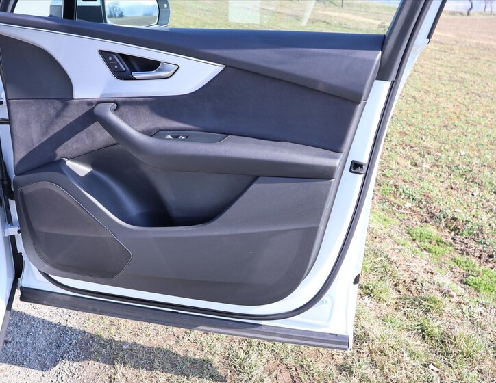 Audi Q7 SUV / Terénní 3,0 l 210 kw