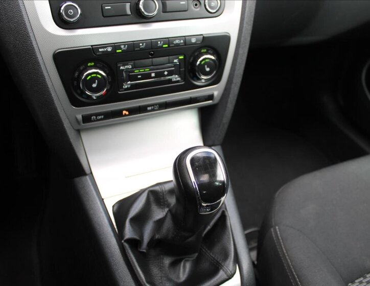 Škoda Octavia Kombi 2,0 l 103 kw