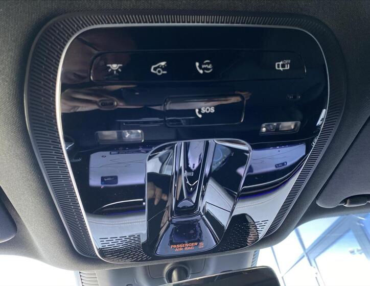 Mercedes-Benz EQE 22