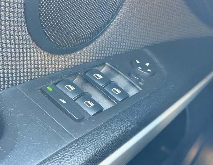 BMW Řada 3 Kombi 2,0 l 105 kw