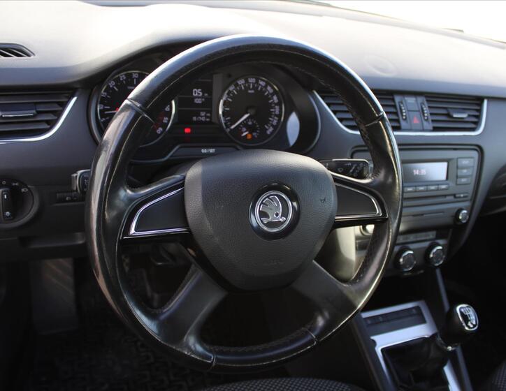 Škoda Octavia 15