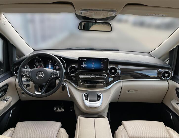 Mercedes-Benz Třídy V 13