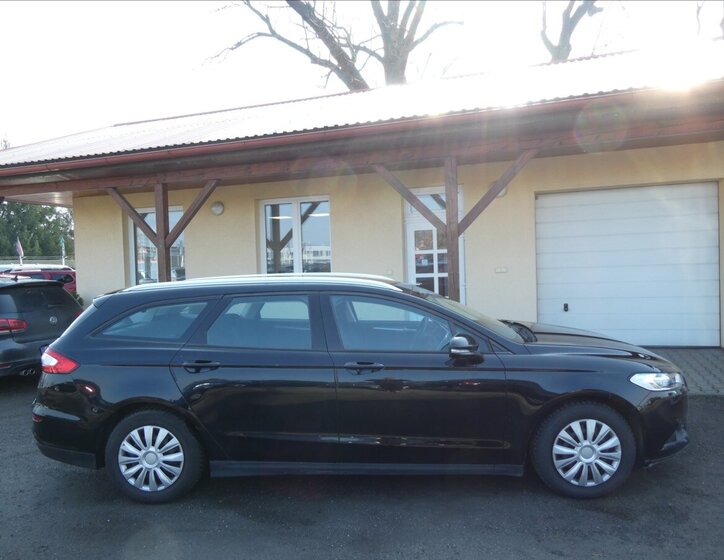 Ford Mondeo Kombi 2,0 l 110 kw