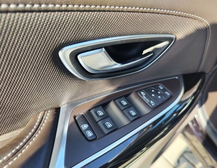 Renault Espace MPV 2,0 l 147 kw