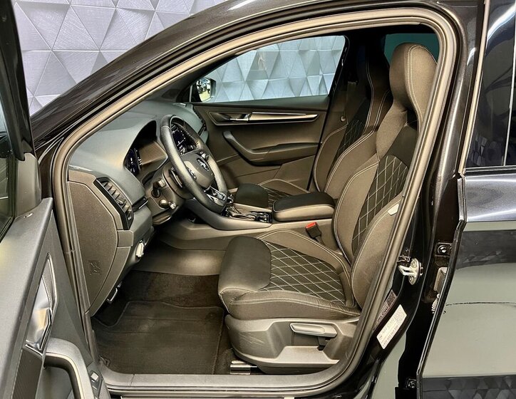 Škoda Karoq 11