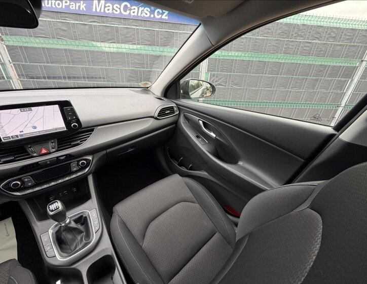 Hyundai i30 Kombi 998,0 88 kw