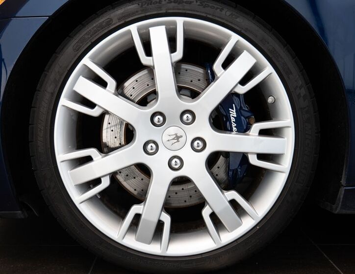 Maserati Granturismo 21